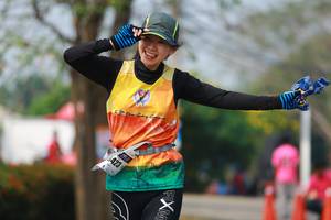 BIB: 423
                            <button type="button" onclick="openModal(9892680)" class="btn btn-primary btn-sm float-right btn-popup" data-toggle="modal" data-target=".modal-high-quality">
                        <i class="fas fa-shopping-cart"></i> Add to Cart
                    </button>
                                            <button type="button" onclick="isThisMe(9892680, true)" class="btn btn-success btn-sm float-right btn-popup btn-isme hidden" data-toggle="tooltip" data-placement="bottom" title="นี่คือรูปของคุณใช่ไหม คลิกที่นี่เพื่อเอาเข้าอัลบั้ม">
                        <i class="fas fa-plus"></i> Add to album
                    </button>
                    <button type="button" onclick="isThisMe(9892680, false)" class="btn btn-warning btn-sm float-right btn-popup btn-isnotme hidden">
                        <i class="fas fa-ban"></i> Remove from album
                    </button>